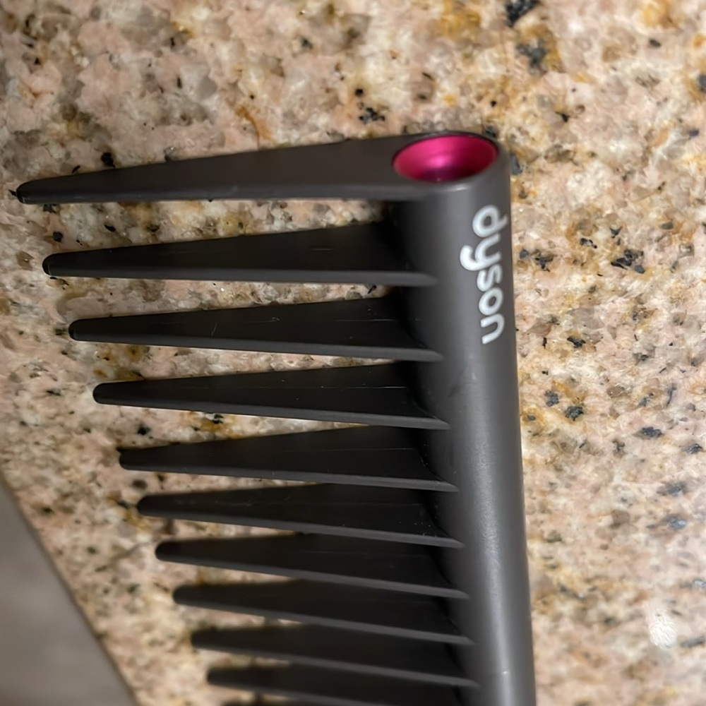 Dyson comb